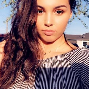 Meet your Posher, Alison